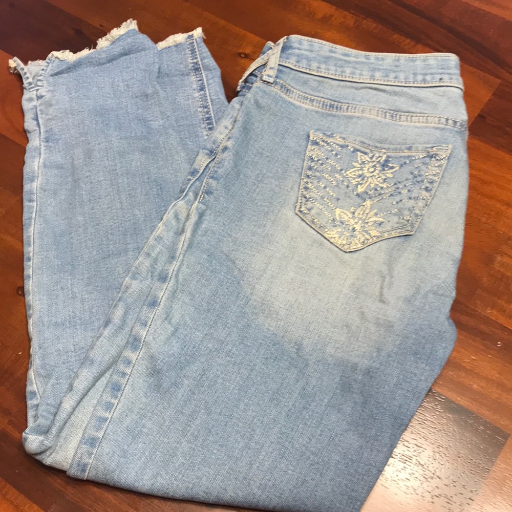 Hollister crop Jean